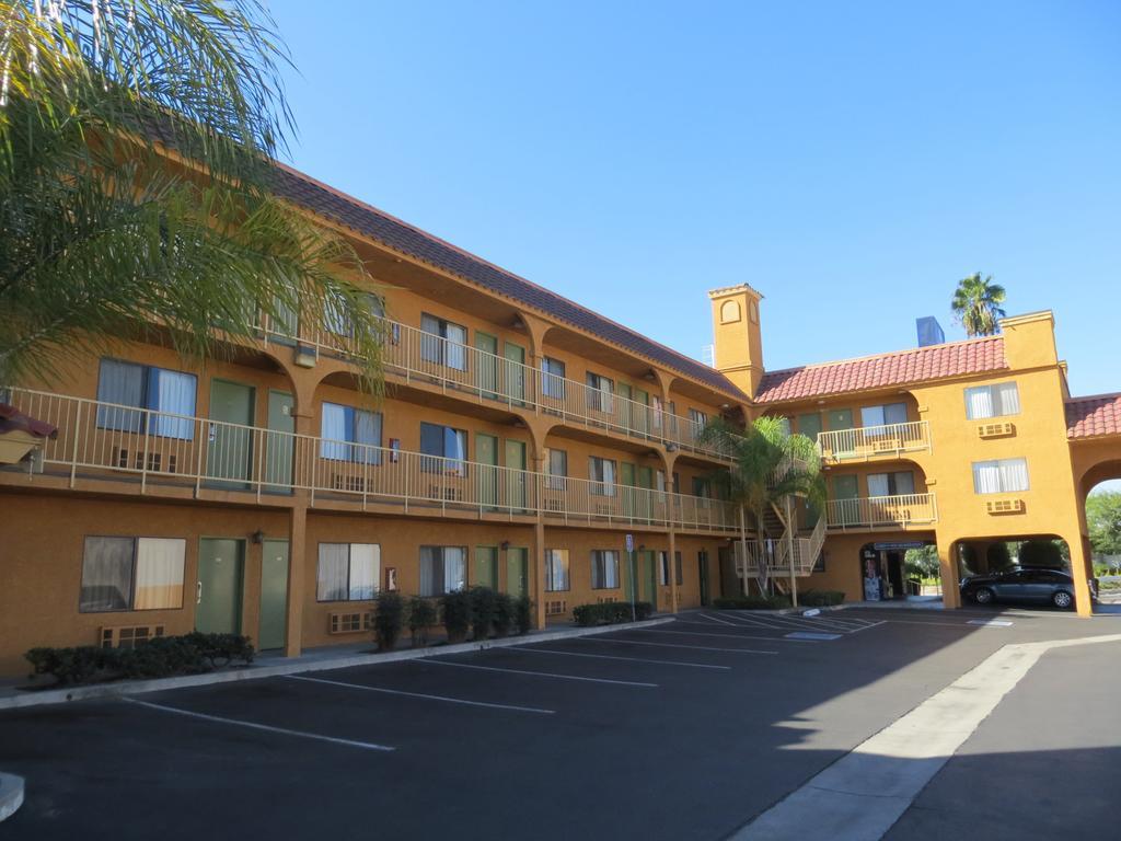 Buena Vista Inn Anaheim Ngoại thất bức ảnh
